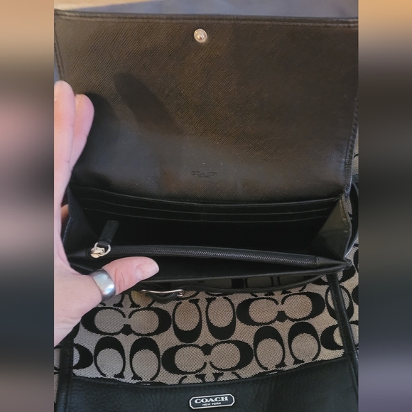 Coach Purse and Wallet set - Picture 6 of 7